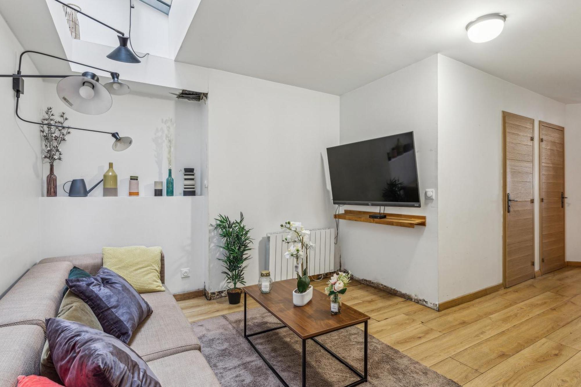 Lavie Maison Large Comfy Flat Бордо Экстерьер фото